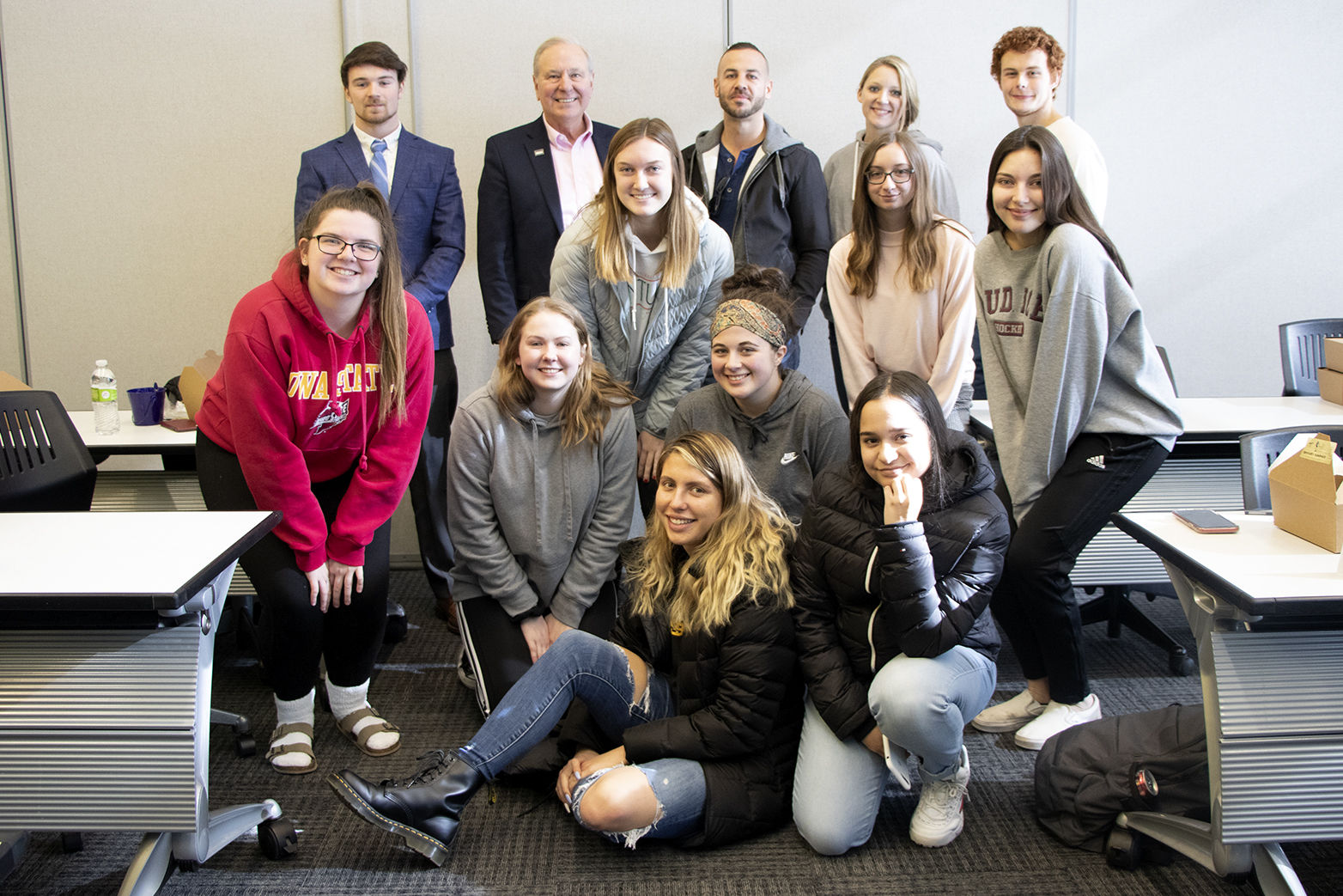 Indianola student has lunch with DMACC president